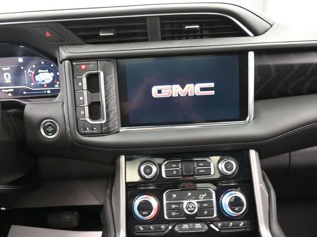 Used 2023 GMC Yukon XL Denali w/ Denali Reserve Package AWD/4WD image 10