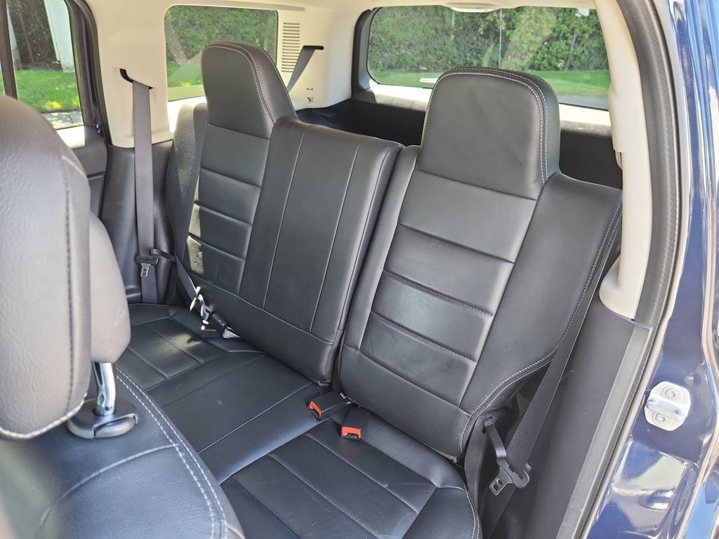 Used 2016 Jeep Patriot High Altitude FWD image 31