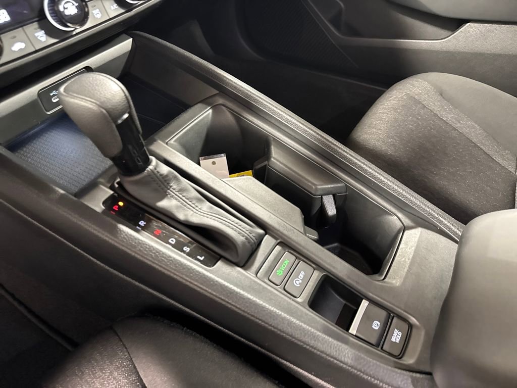 Used 2025 Honda Accord LX image 18