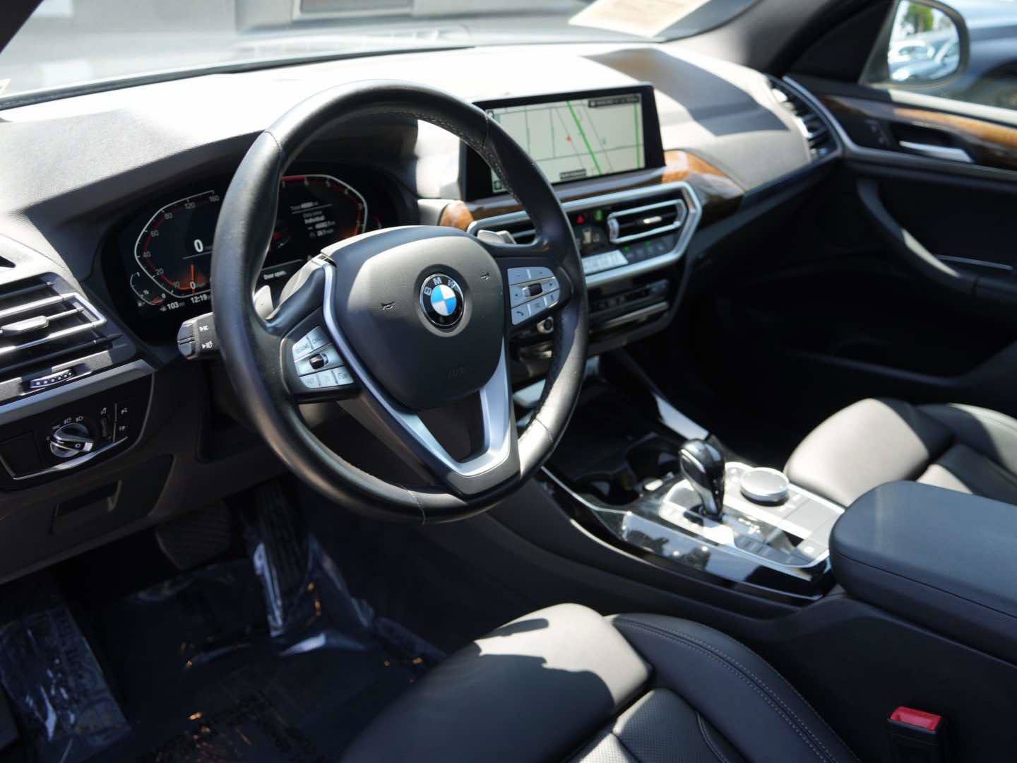 Used 2024 BMW X3 sDrive30i w/ Convenience Package RWD image 13