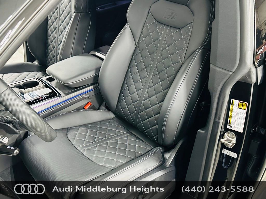 Certified 2025 Audi SQ8 Prestige image 26