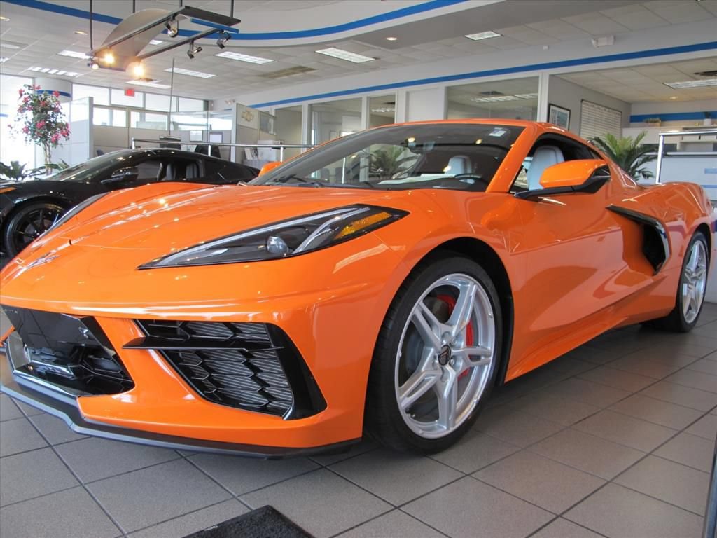 Used 2023 Chevrolet Corvette Stingray Preferred Cpe w/ Z51 Performance Package RWD image 6