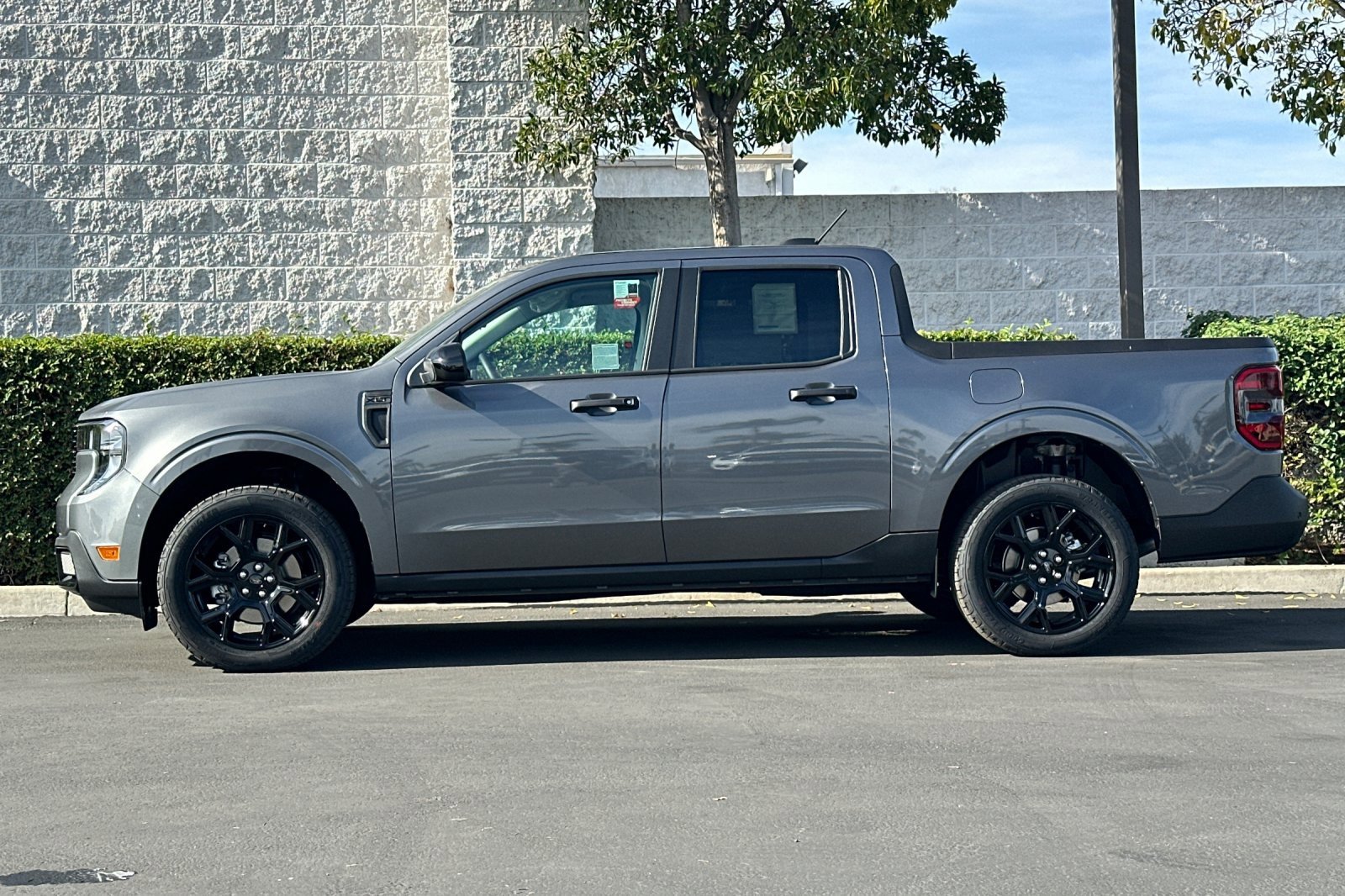 New 2026 Ford Maverick XLT w/ Black Appearance Package image 7