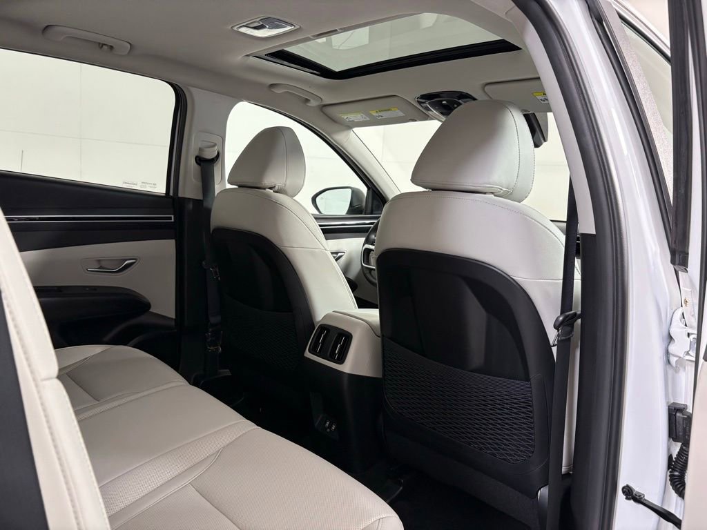 Used 2023 Hyundai Tucson SEL w/ Convenience Package image 19
