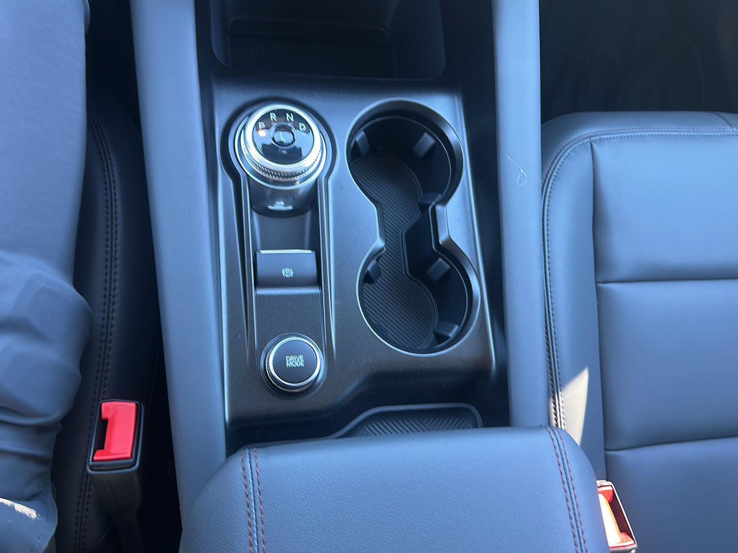 New 2026 Ford Explorer Active w/ Active Comfort Package image 16