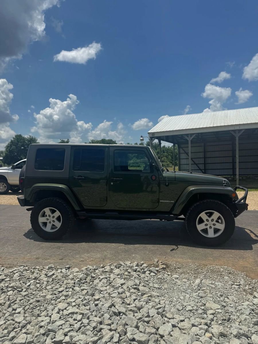 Used 2008 Jeep Wrangler Unlimited Sahara image 8