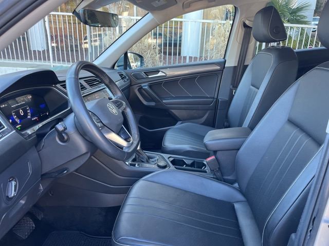 Used 2024 Volkswagen Tiguan SE image 7