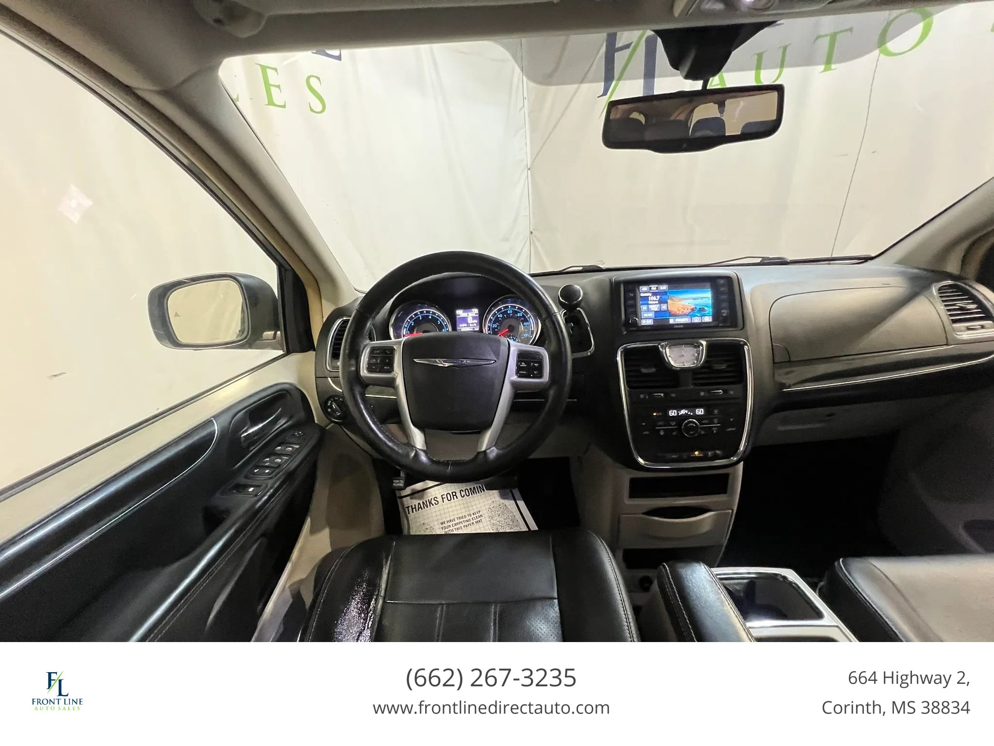 Used 2013 Chrysler Town & Country Touring-L w/ Driver Convenience Group FWD image 14