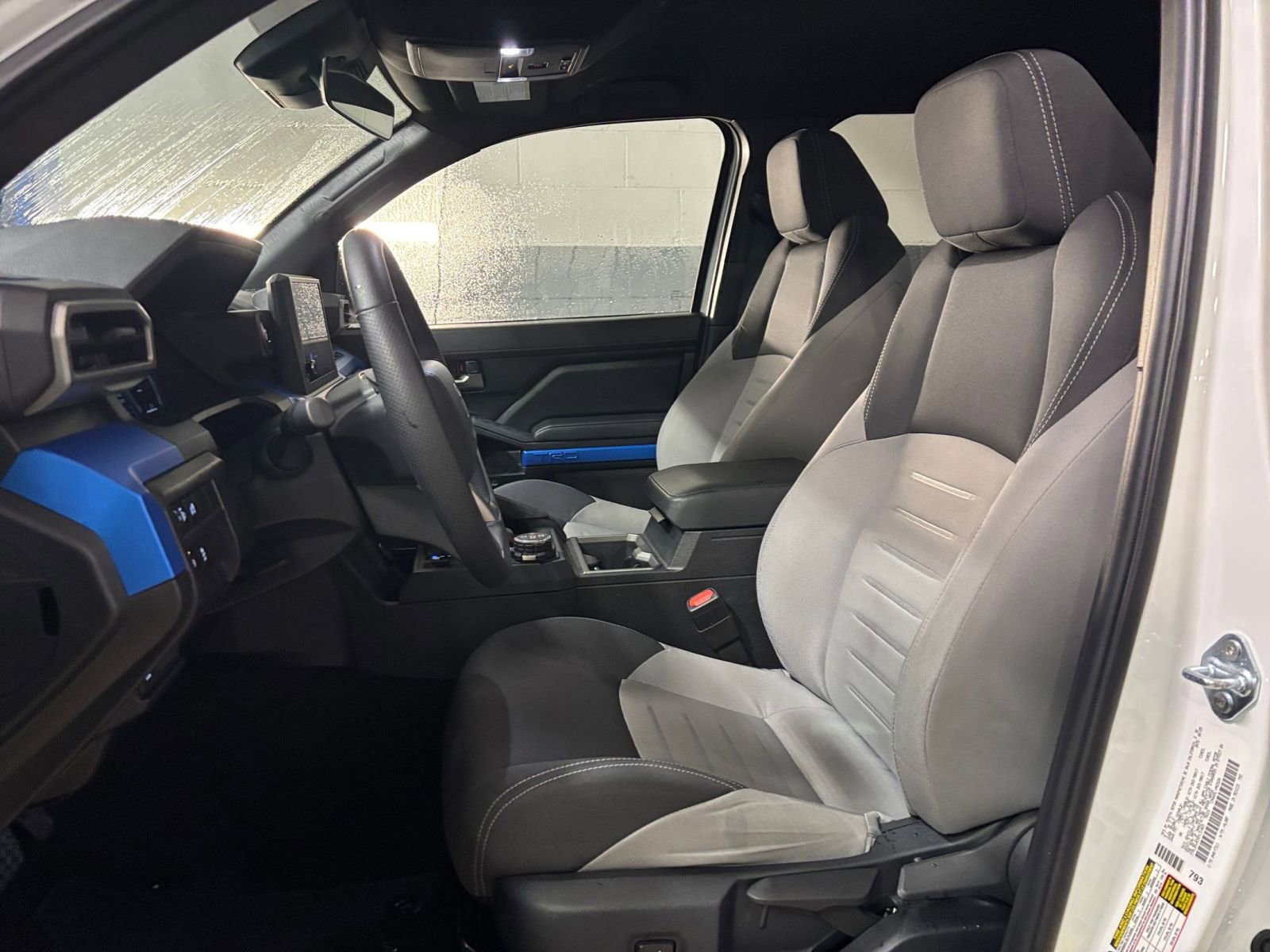 Used 2025 Toyota Tacoma TRD Off-Road image 35