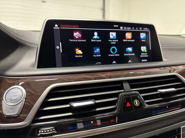 Used 2022 BMW 750i xDrive w/ Luxury Rear Seating Package image 24