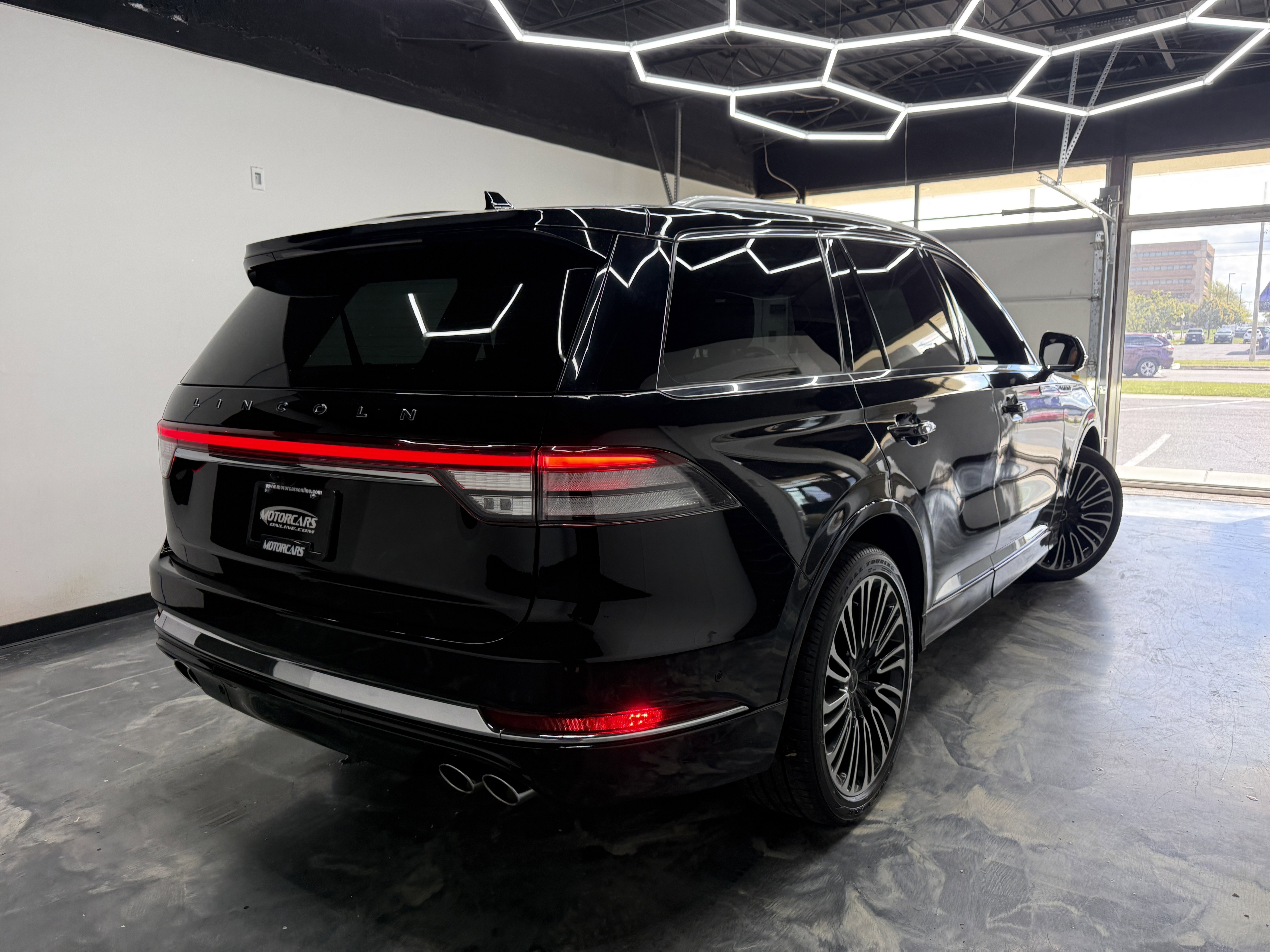 Used 2023 Lincoln Aviator Black Label w/ Dynamic Handling Package AWD/4WD image 5