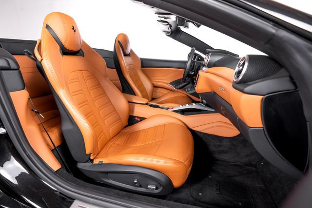 Certified 2016 Ferrari California T RWD image 57