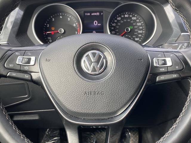 Used 2021 Volkswagen Tiguan SE image 13