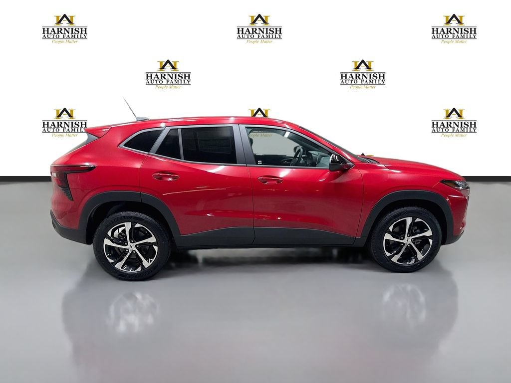 New 2026 Chevrolet Trax RS w/ Driver Confidence Package FWD image 5