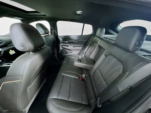 New 2025 Buick Envista Avenir image 23