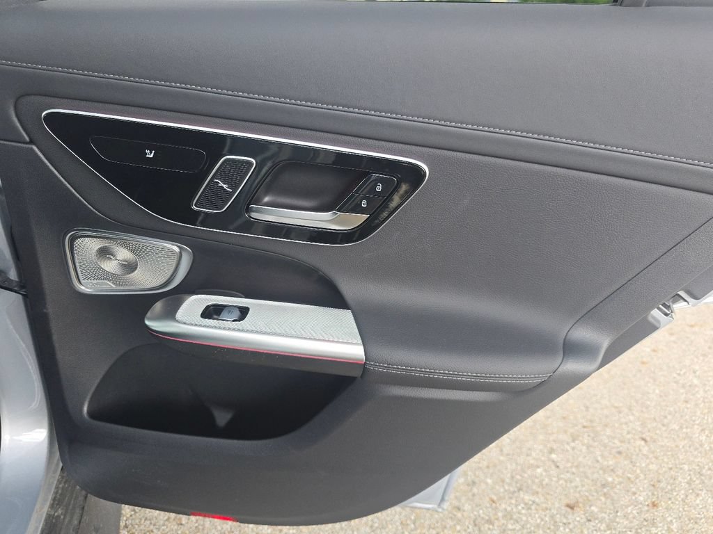 Certified 2026 Mercedes-Benz GLC 300 4MATIC image 25