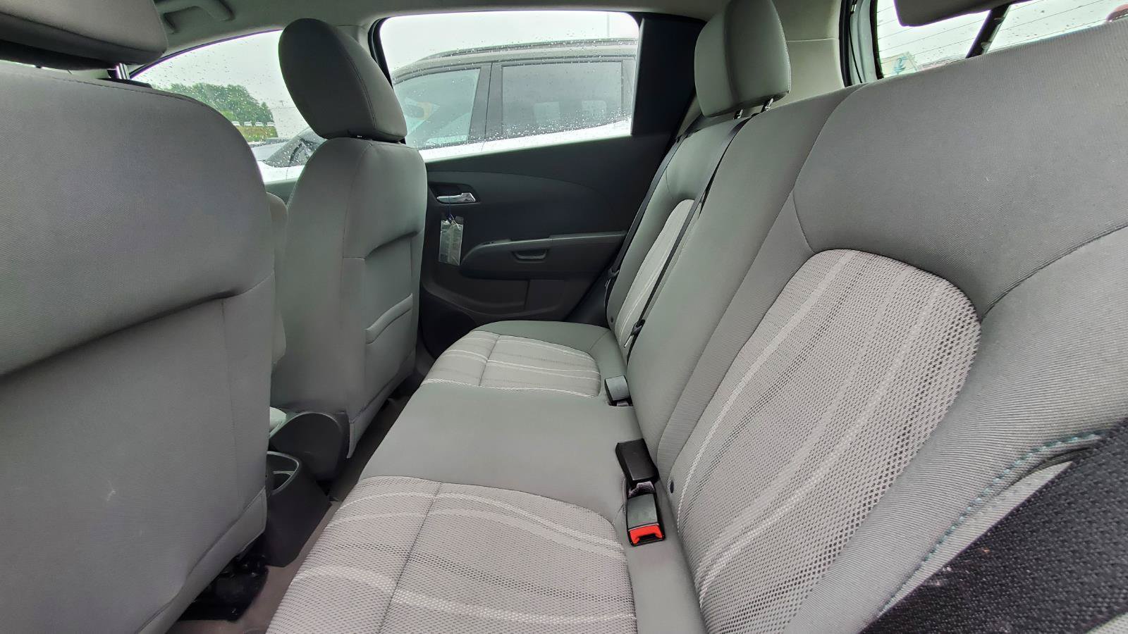 Used 2014 Chevrolet Sonic LT FWD image 5