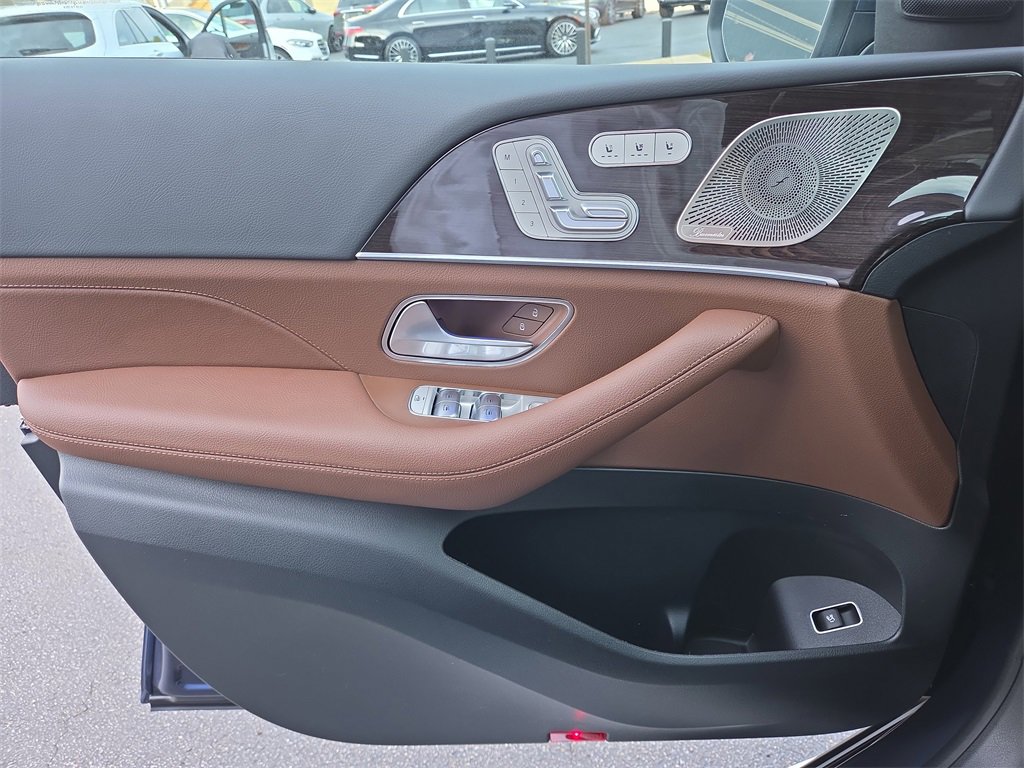 New 2026 Mercedes-Benz GLS 450 4MATIC image 20