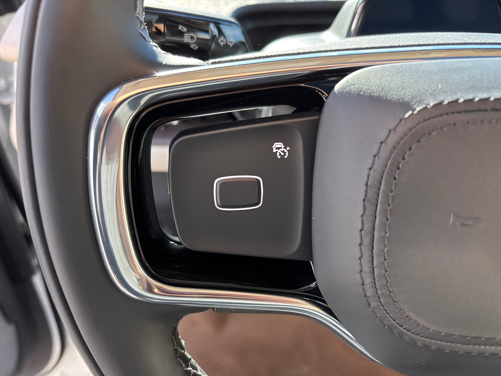 New 2027 Lincoln Navigator Reserve AWD/4WD image 16