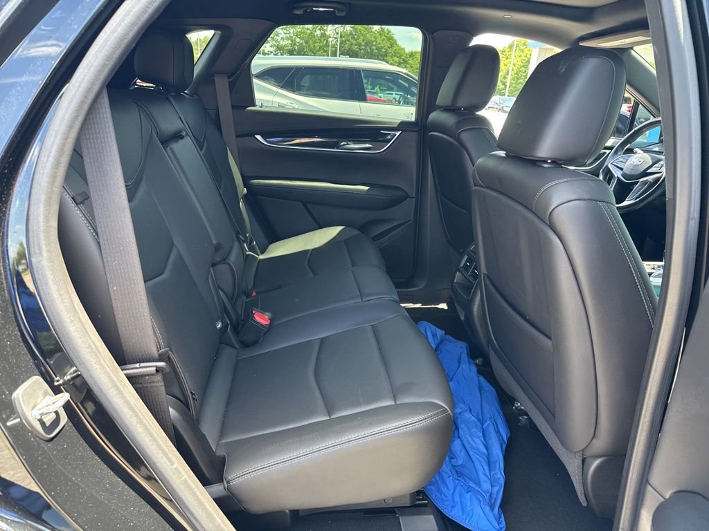 Used 2020 Cadillac XT5 Premium Luxury FWD image 8