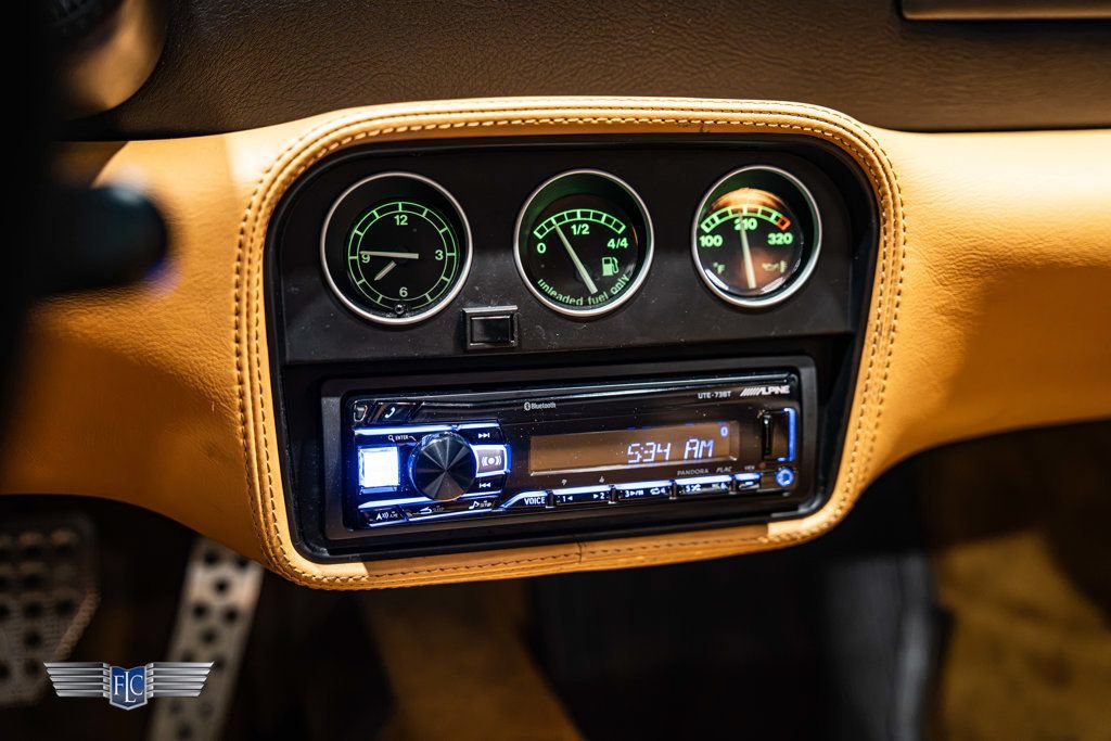 Used 1995 Ferrari F355 Berlinetta RWD image 27
