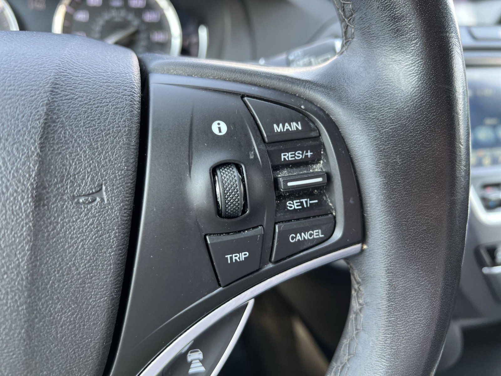 Used 2018 Acura MDX FWD w/ Technology Package image 30