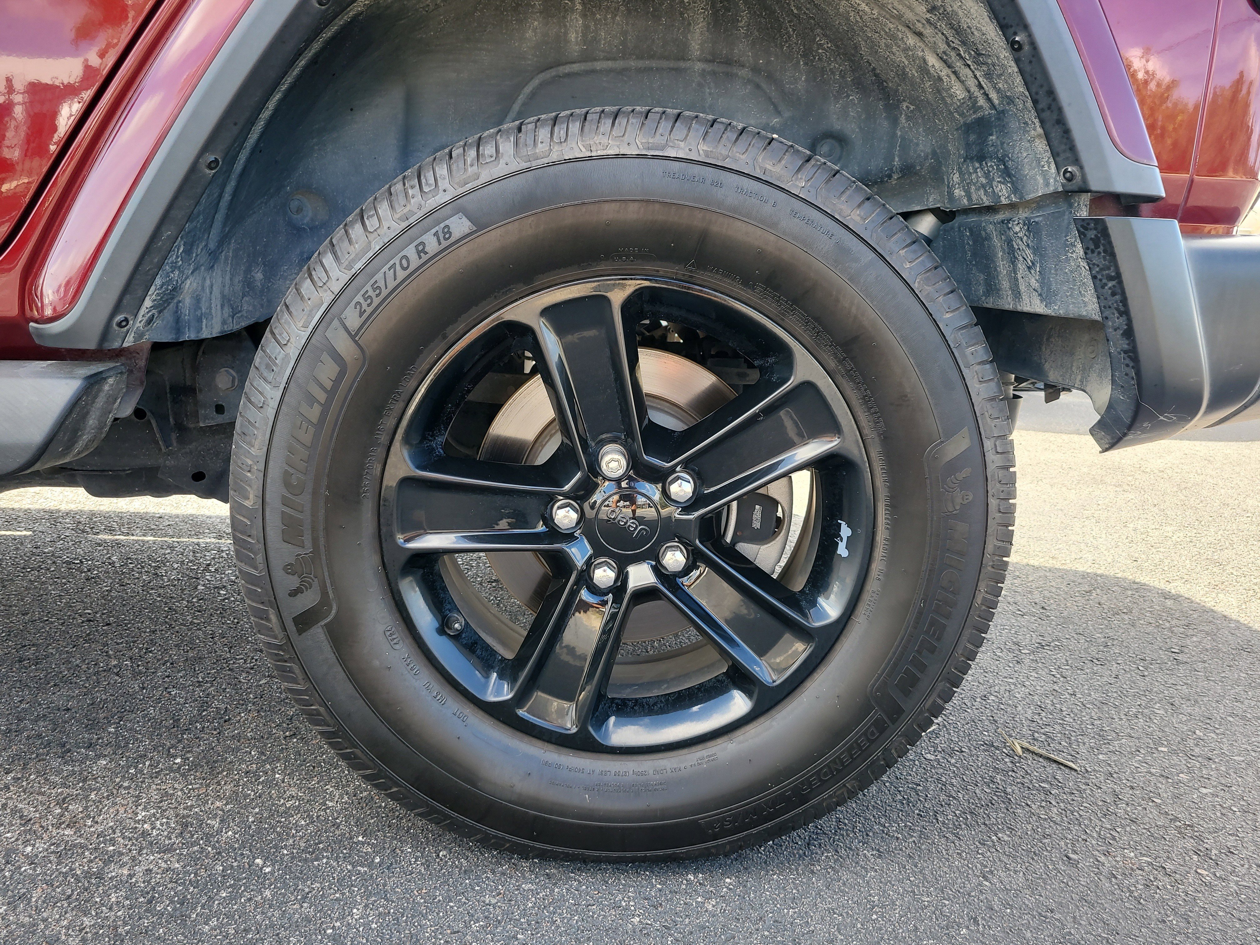 Used 2021 Jeep Wrangler Unlimited Sahara image 8