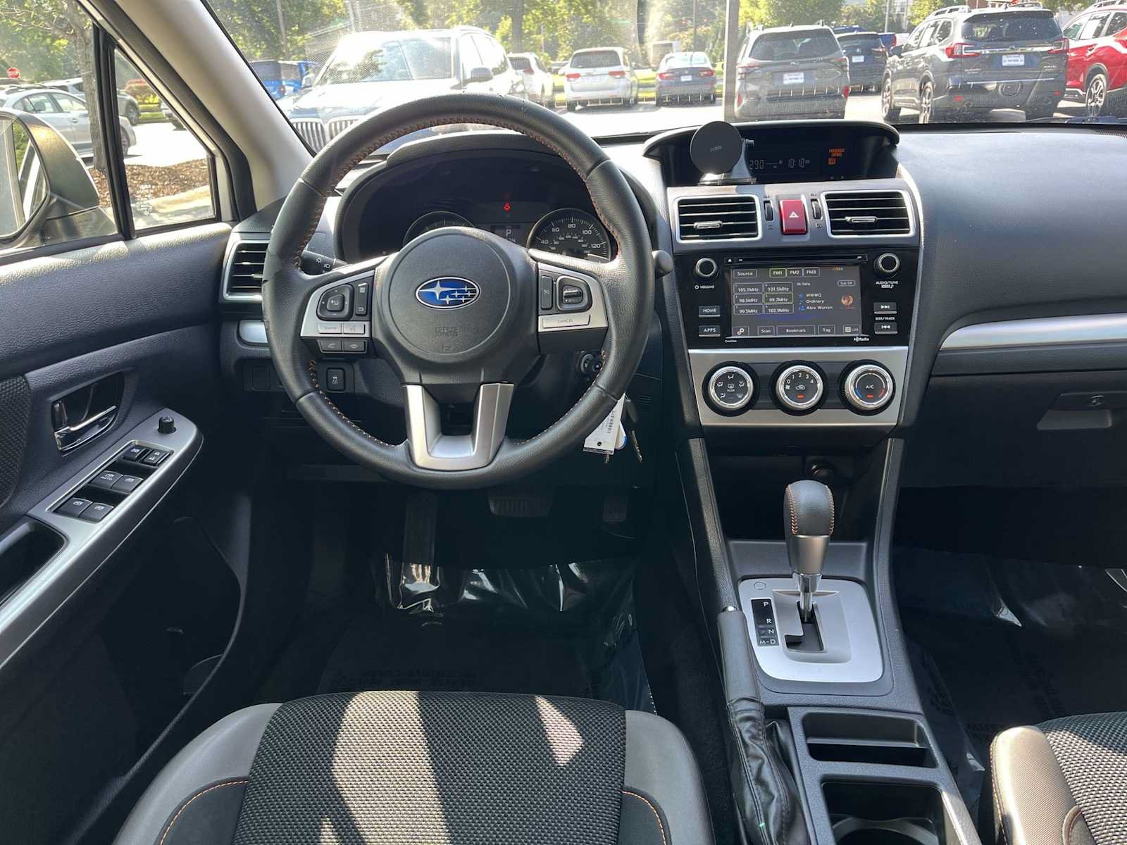 Used 2017 Subaru Crosstrek 2.0i Premium AWD/4WD image 8