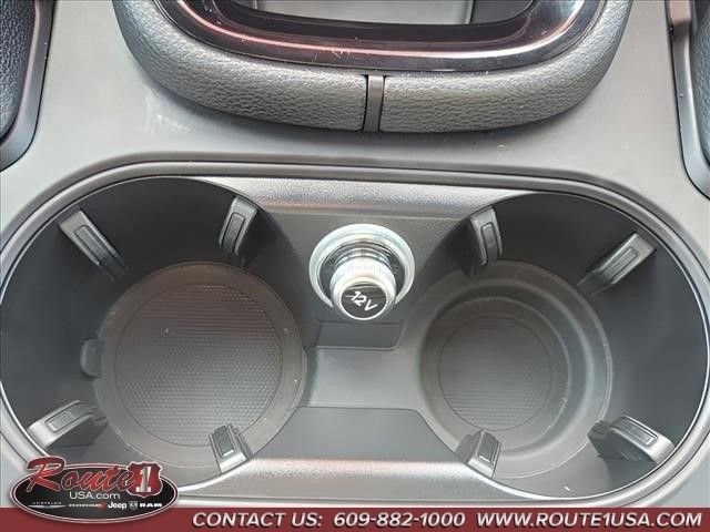 Used 2024 Porsche Cayenne image 30