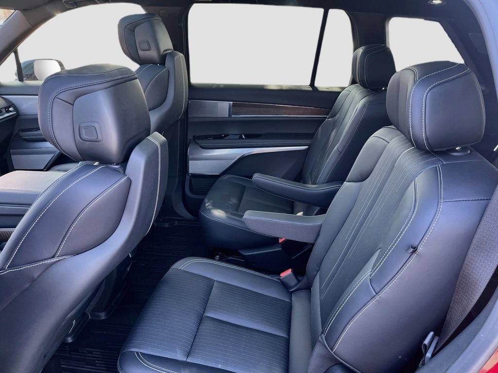 Used 2026 Cadillac Vistiq Sport w/ LPO, Floor Liner Package AWD/4WD image 26