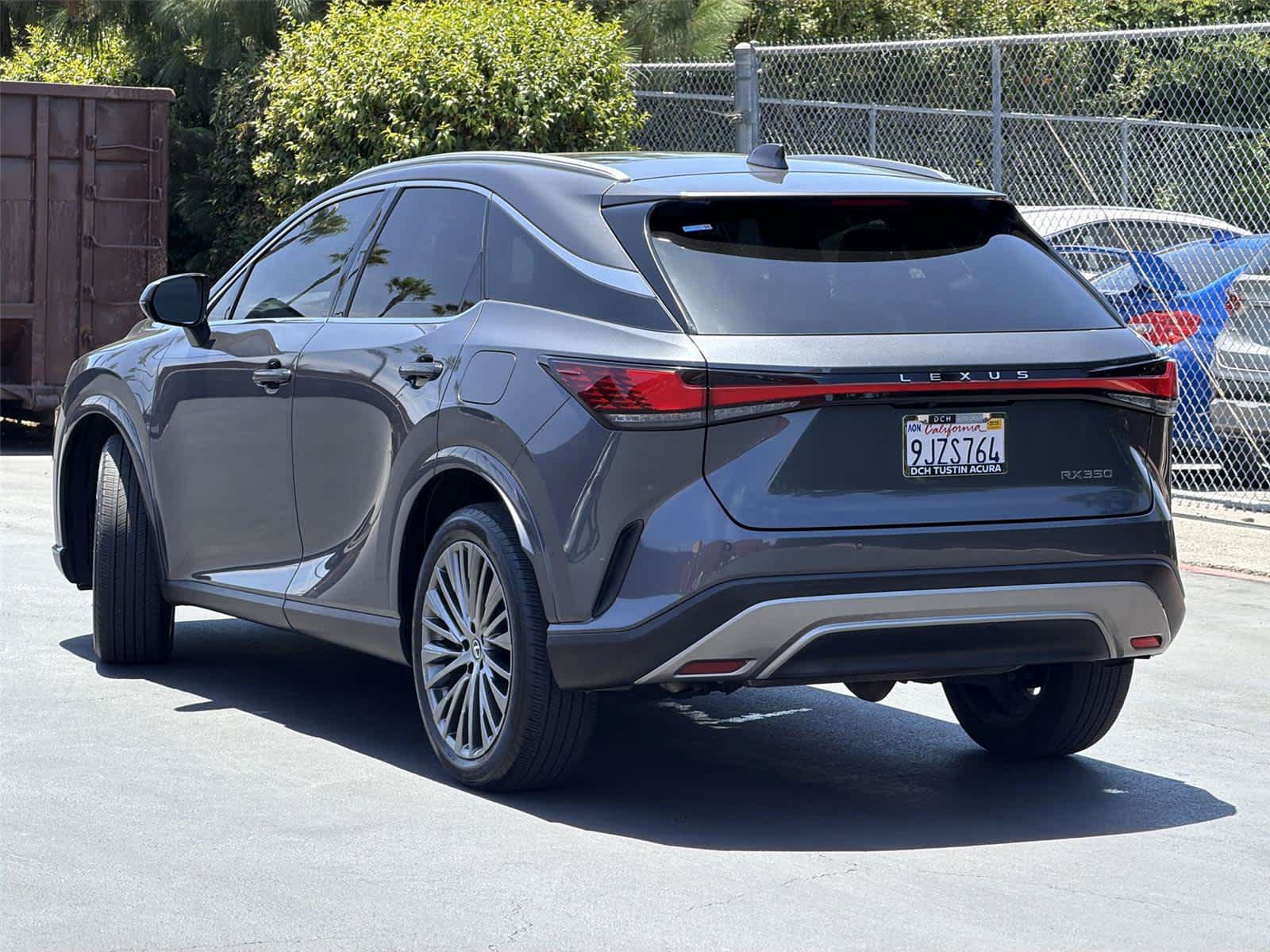 Used 2024 Lexus RX 350 FWD w/ Convenience Package image 5
