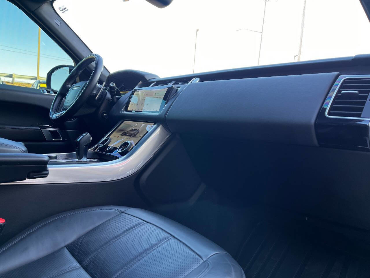 Used 2021 Land Rover Range Rover Sport HSE Silver Edition image 27