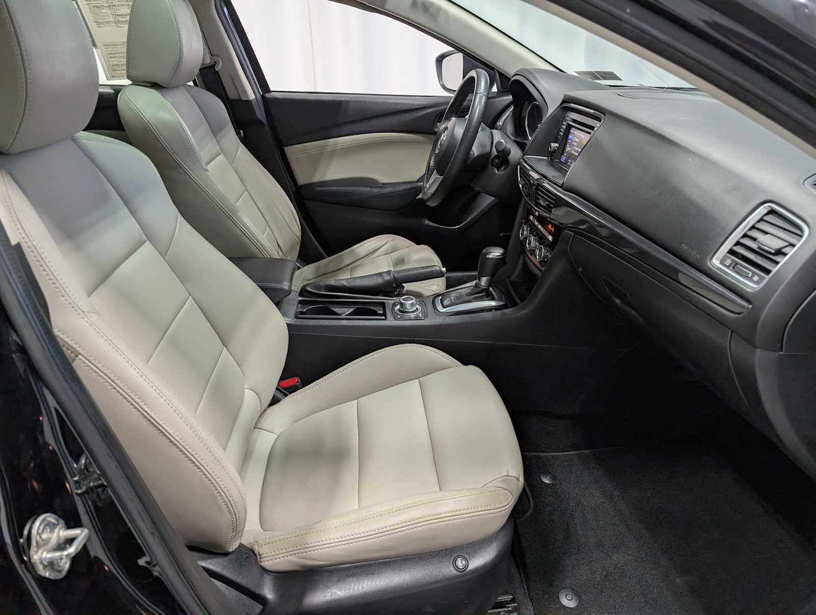 Used 2015 MAZDA MAZDA6 Touring image 40