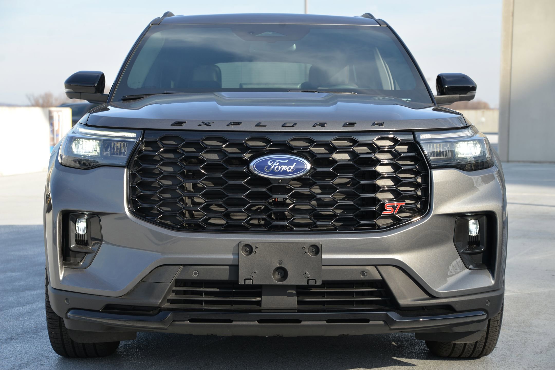 Used 2025 Ford Explorer ST w/ Sun And Sound Package image 10