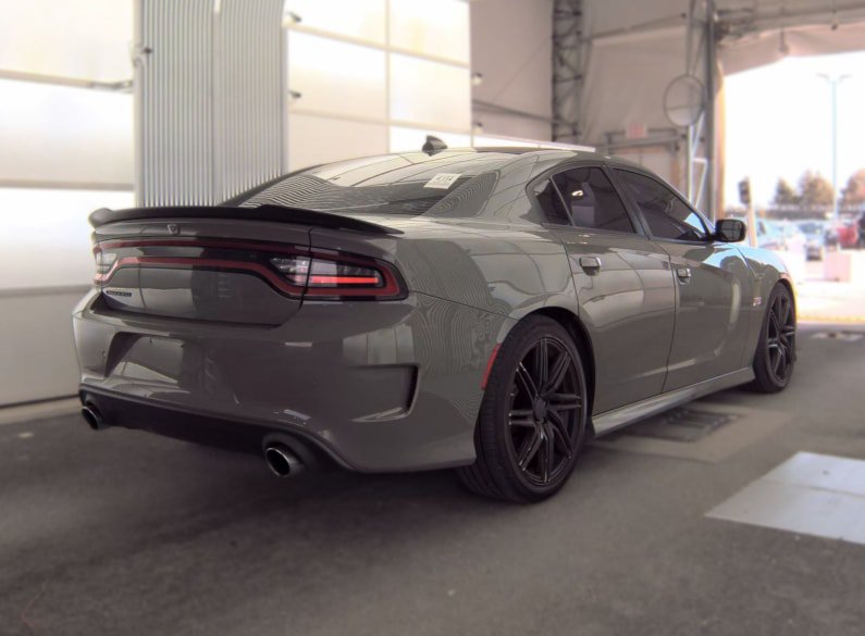 Used 2018 Dodge Charger R/T Scat Pack RWD image 4