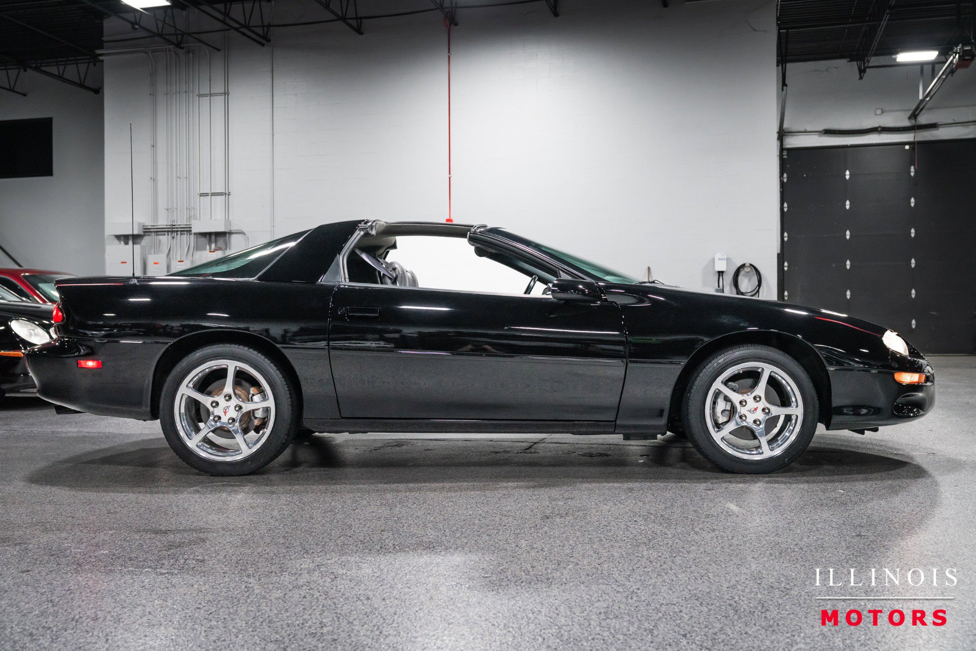 Used 1998 Chevrolet Camaro Z28 w/ Preferred Equipment Group 2 RWD image 6