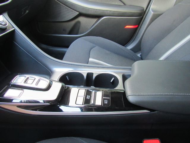 Used 2023 Hyundai Sonata Blue image 40