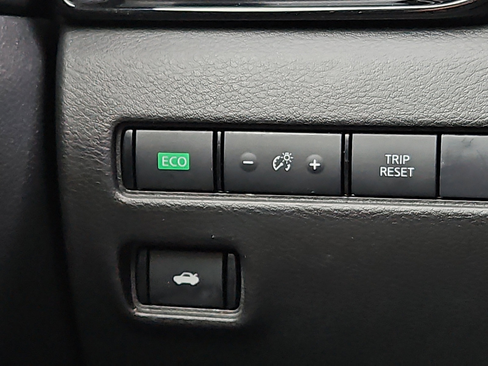 Certified 2023 Nissan Sentra SV w/ All-Weather Package image 24