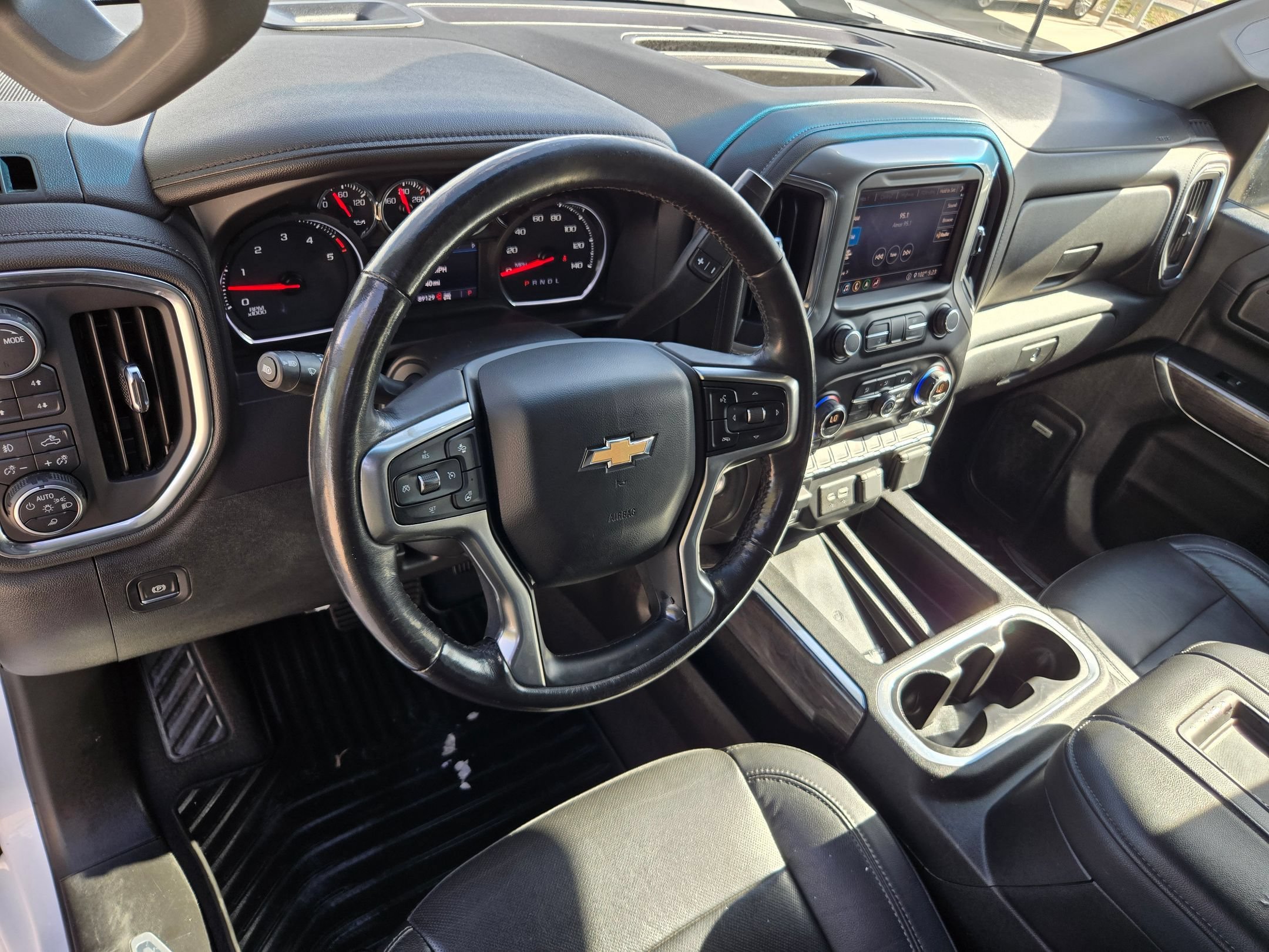 Certified 2020 Chevrolet Silverado 2500 LTZ w/ LTZ Texas Edition AWD/4WD image 10