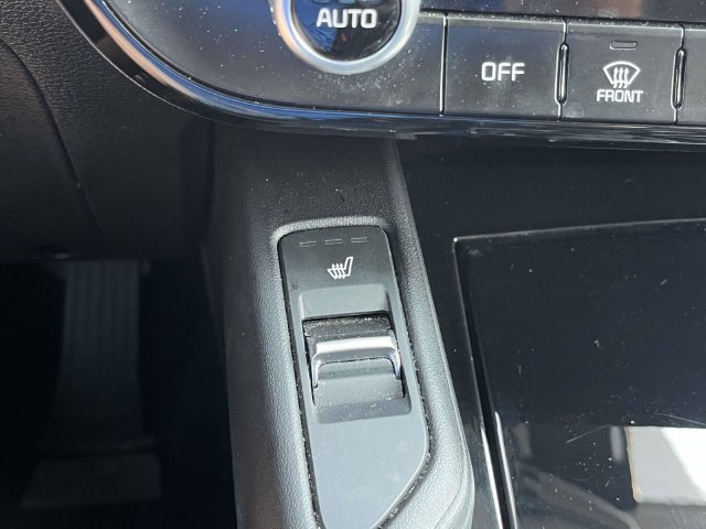 Used 2025 Kia Telluride S AWD/4WD image 35