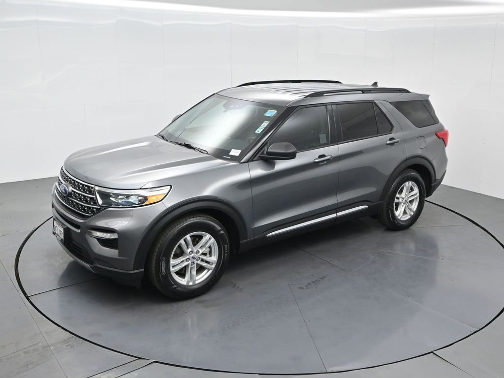Used 2022 Ford Explorer XLT w/ Equipment Group 202A image 53