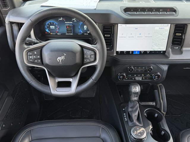 Used 2026 Ford Bronco Badlands AWD/4WD image 12