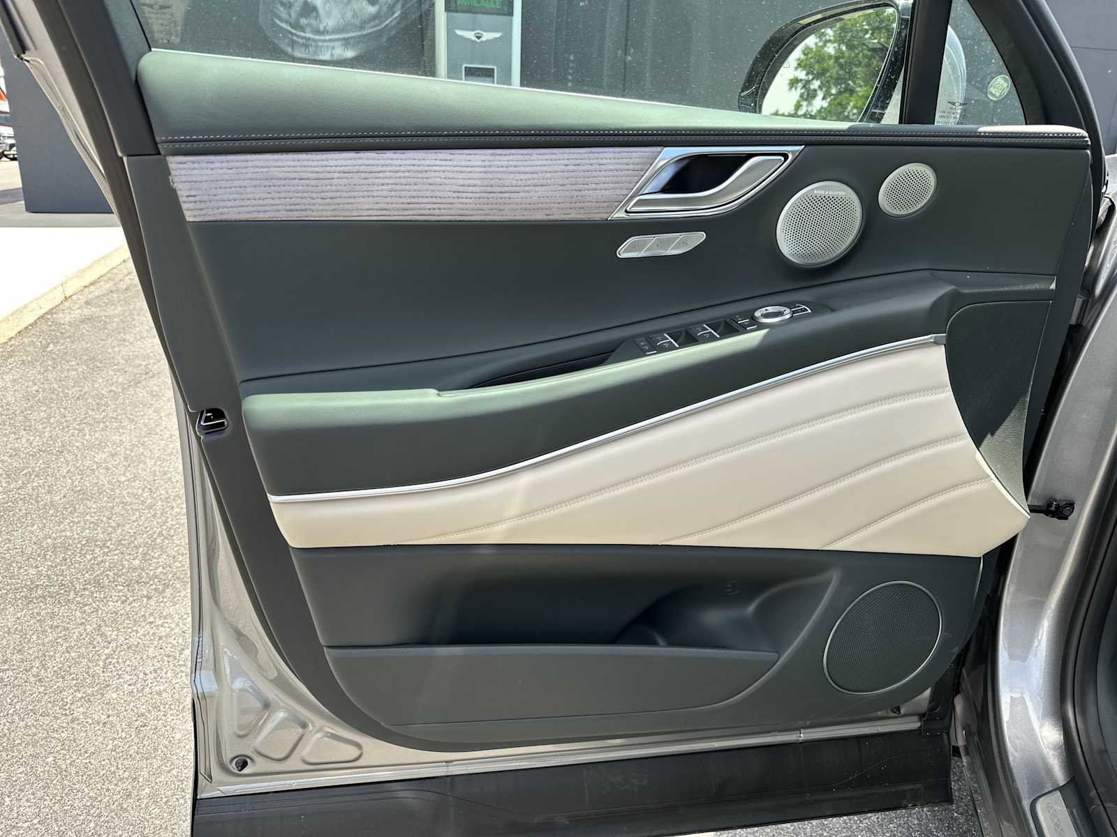 New 2026 Genesis GV80 2.5T Advanced image 13