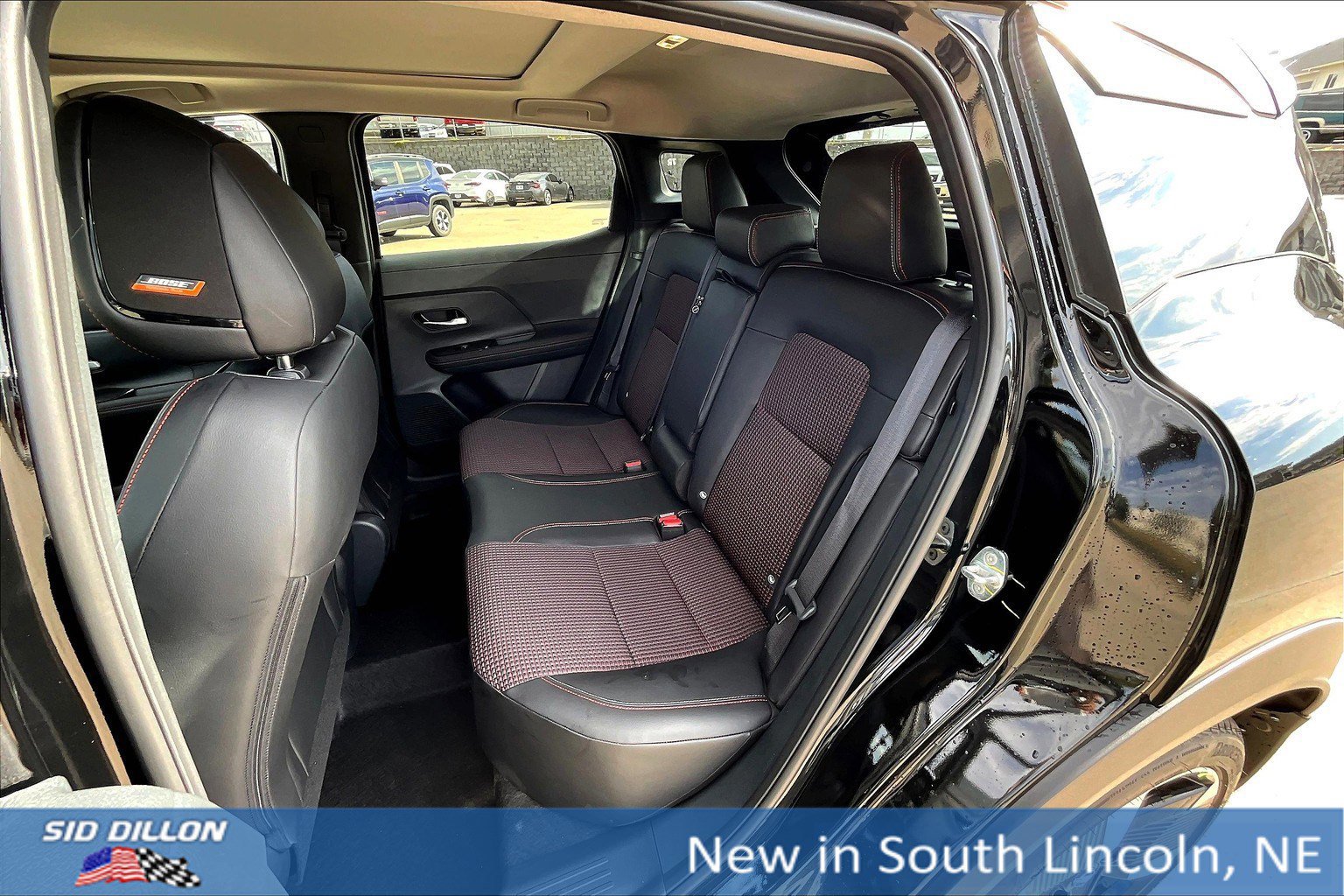 New 2025 Nissan Kicks SR w/ Illumination Package image 10