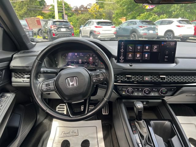 Used 2023 Honda Accord Sport image 11