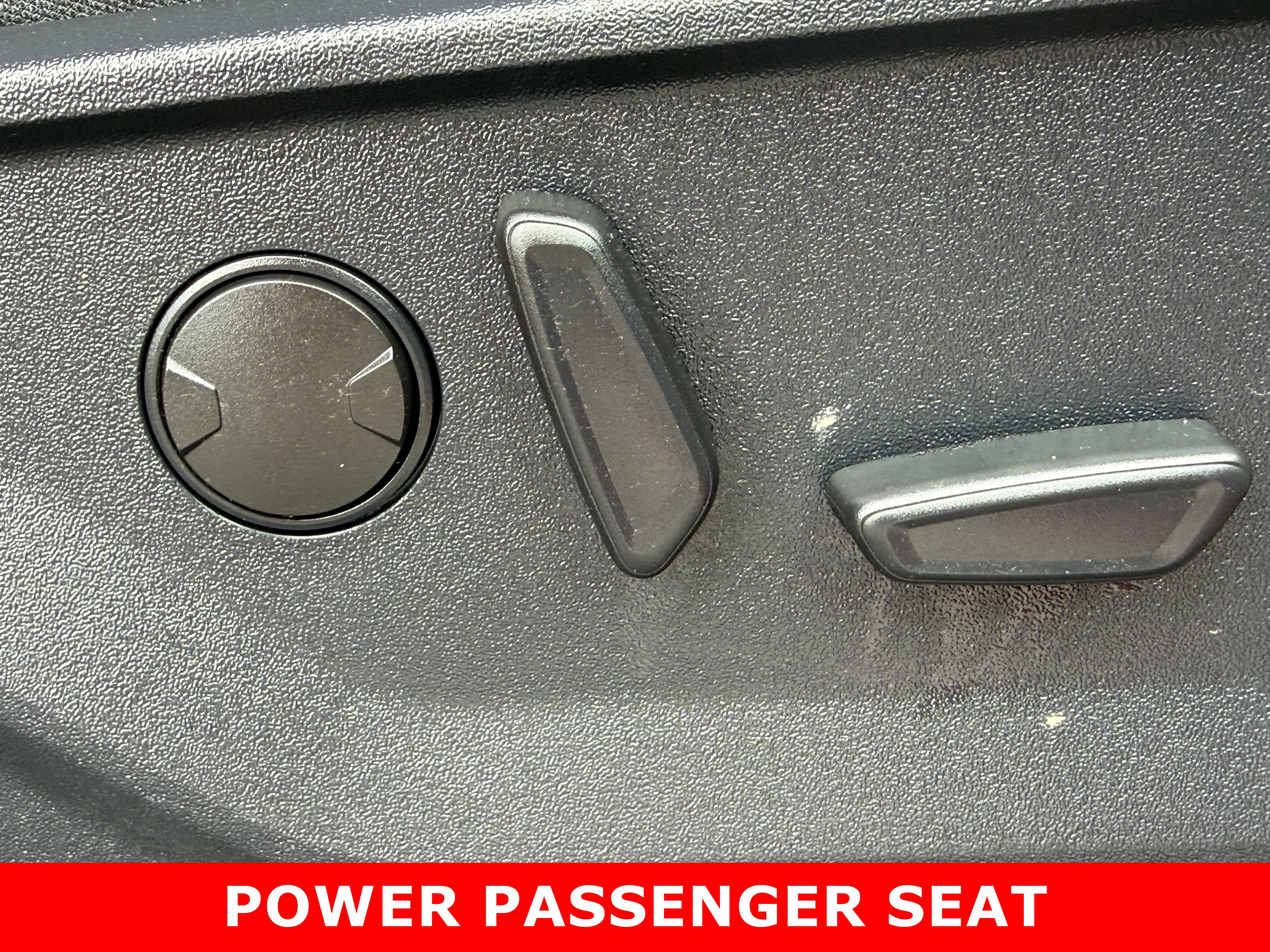 Used 2022 Ford F150 XLT w/ Equipment Group 302A High image 17