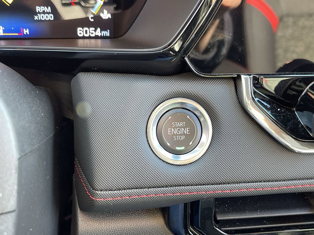 Used 2025 Chevrolet Colorado Z71 w/ Technology Package image 17