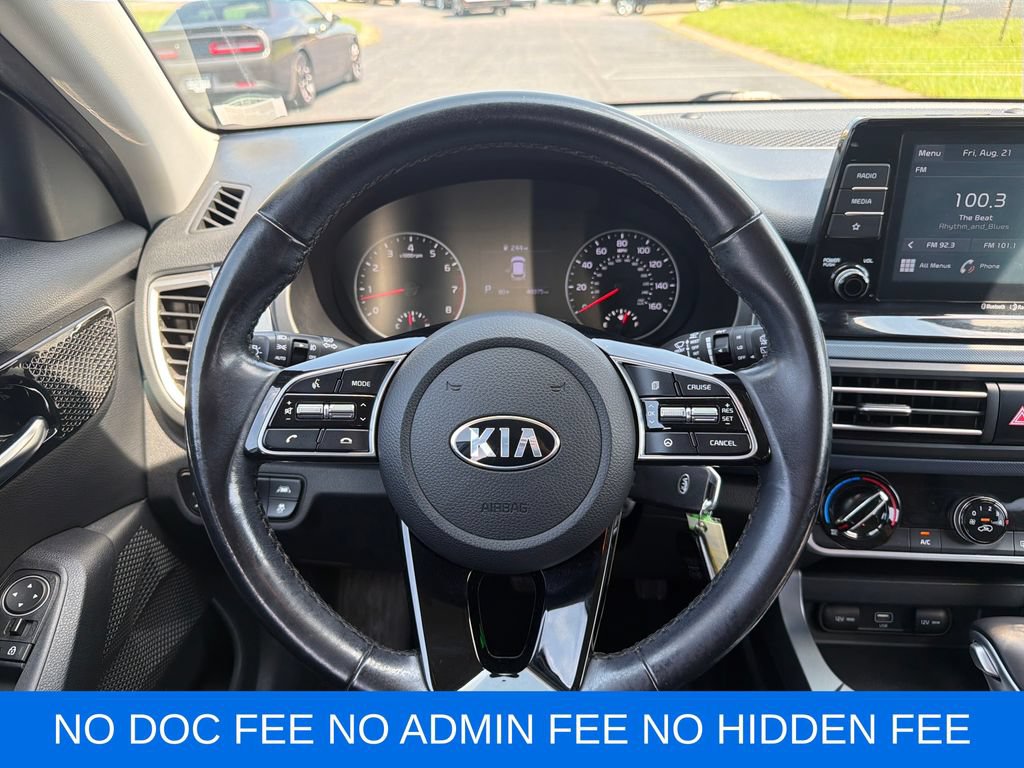 Used 2021 Kia Seltos S FWD image 16