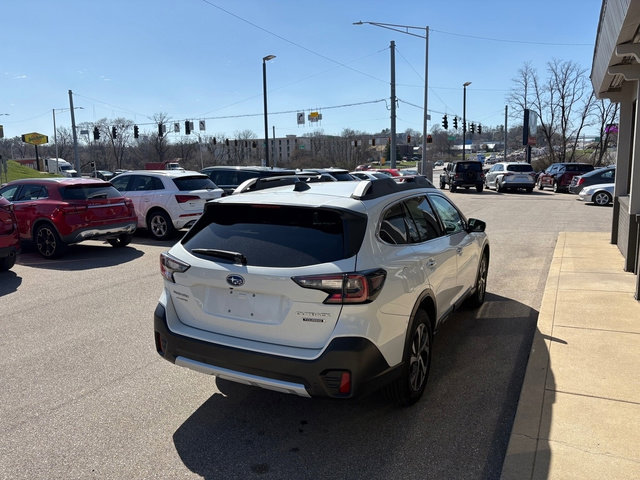Used 2022 Subaru Outback Touring image 7
