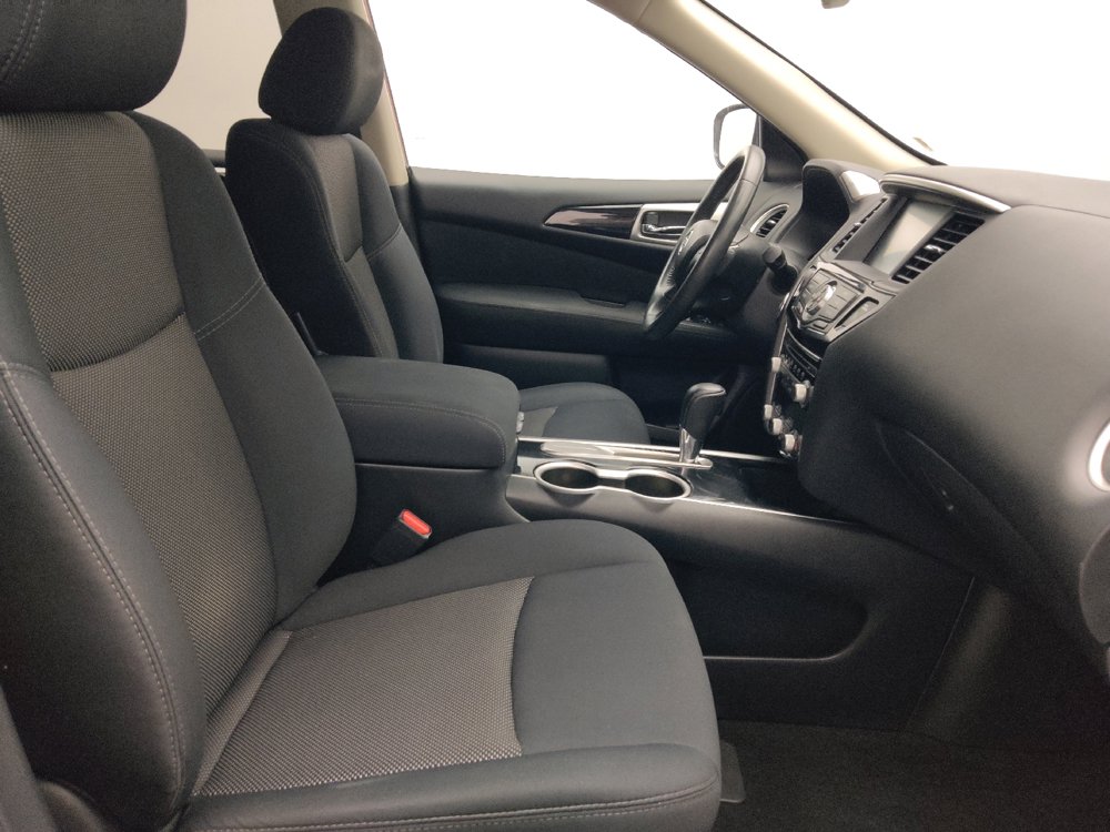 Used 2017 Nissan Pathfinder SV w/ Cargo Package FWD image 21